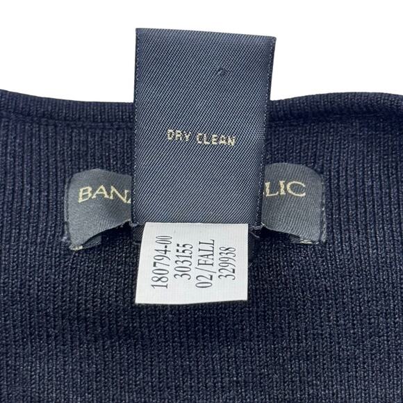 Banana Republic Black Stretch Silk V-Neck Sweater - M - Picture 6 of 7